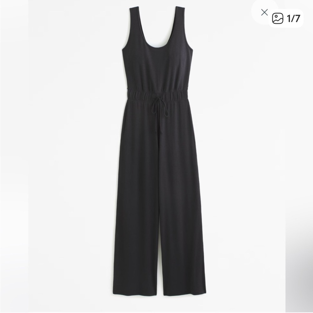 Abercrombie Jumpsuit - Black - Small/Tall